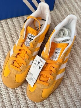 adidas Bright Blue Originals Shoe Box with White Trefoil